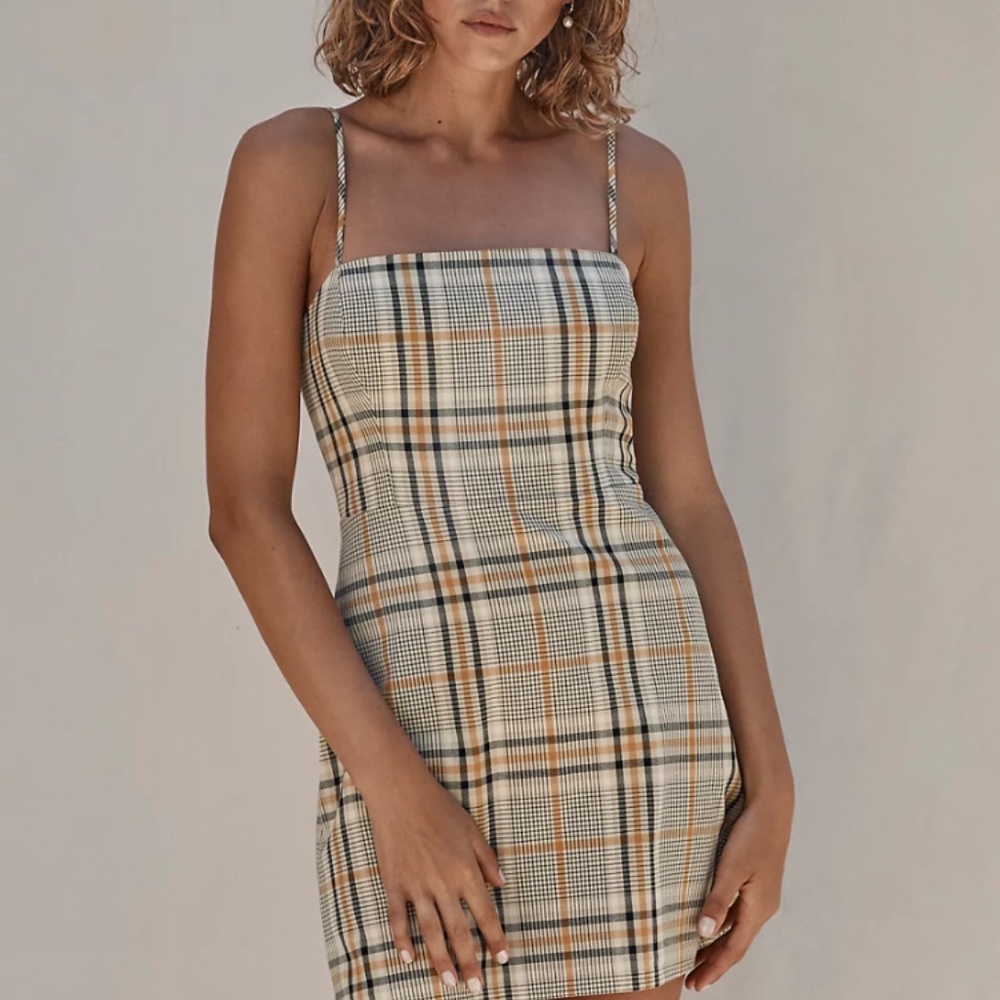 Aritzia Wilfred Isabelle Dress - Picture 4 of 8